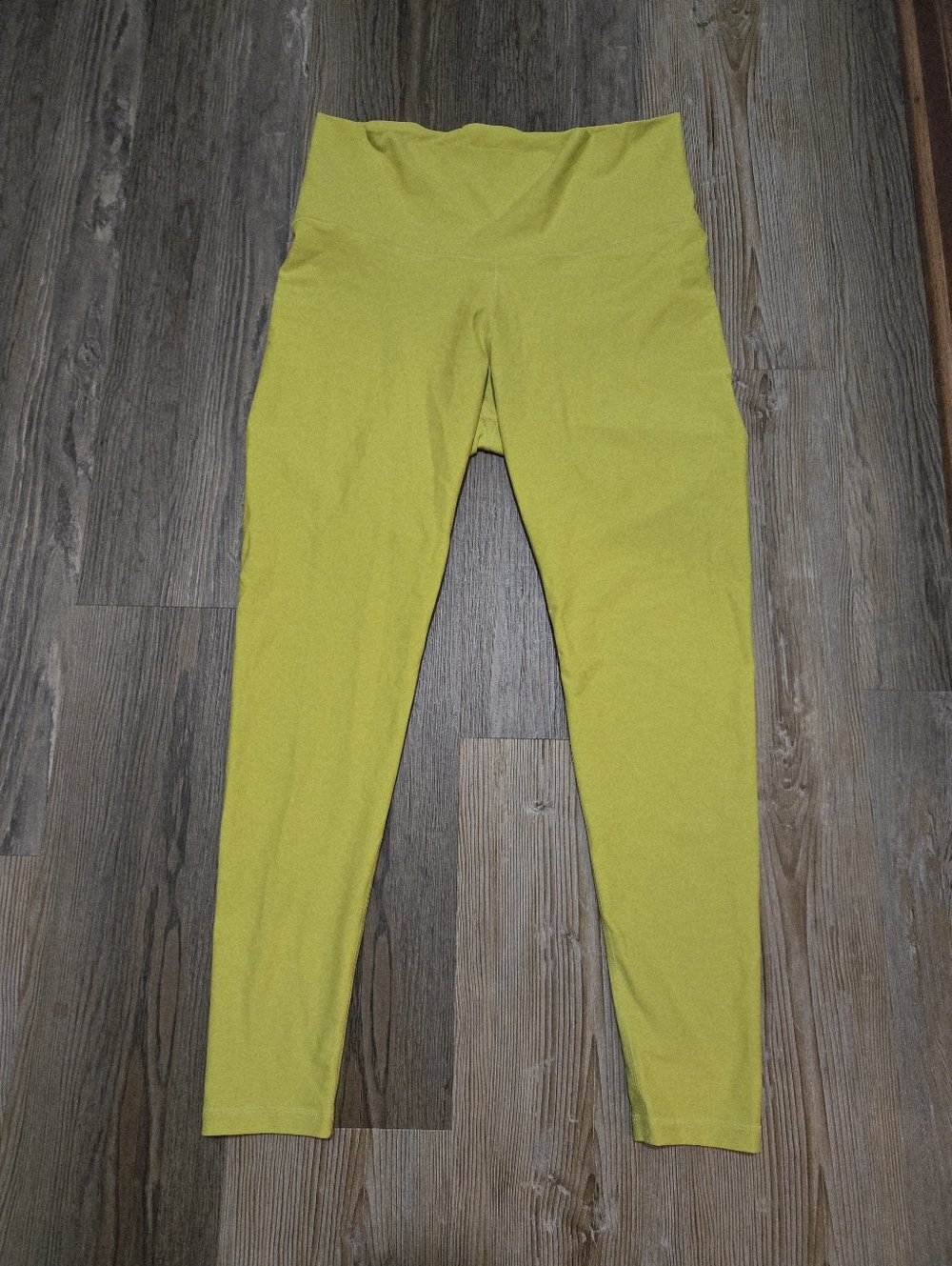 Old Navy Active Bright Lime Workout Leggings
